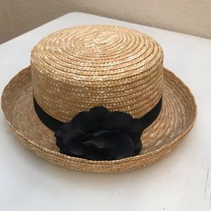 NWOT Straw hat with black bow